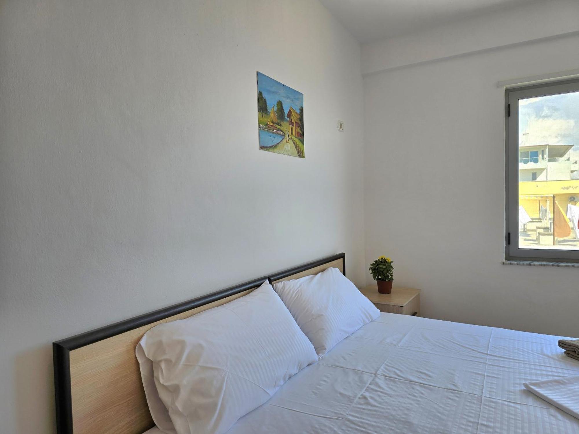 Sea View Apartments In Durres Exterior photo