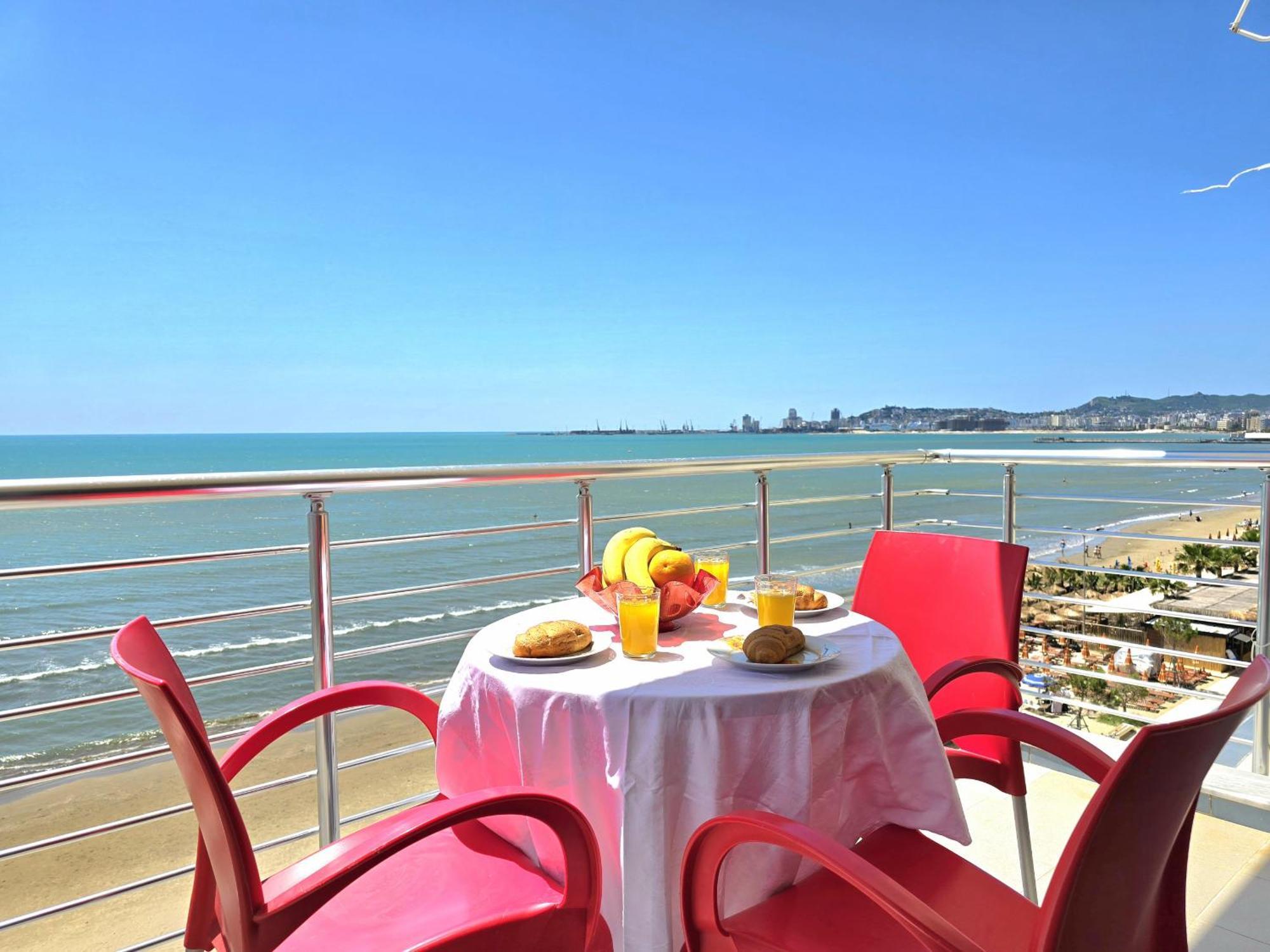 Sea View Apartments In Durres Exterior photo